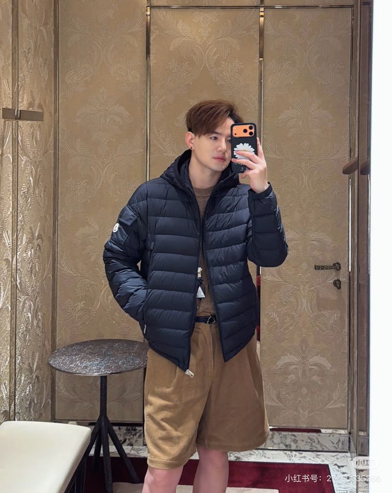 몽클레르 후드 경량 패딩 재킷 - 브루넬로 쿠치넬리 패딩 레플 참고 이미지